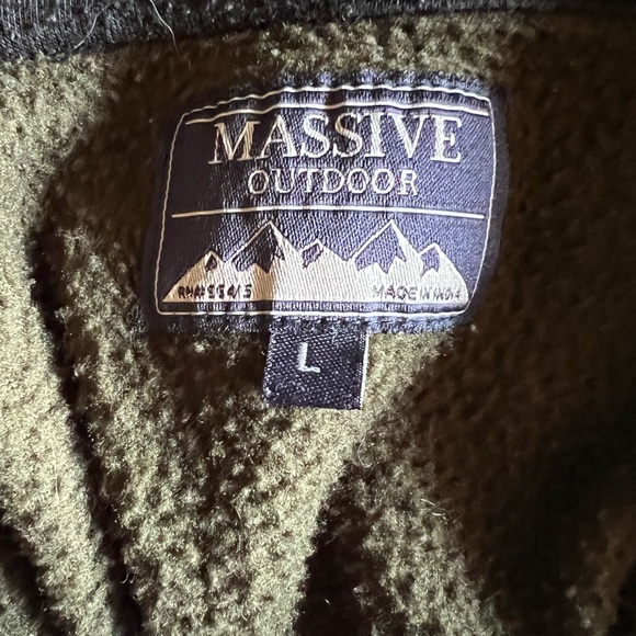 Massive Outdoor Orange and Green L 1/4 Button Up Sweater - Picture 2 of 2